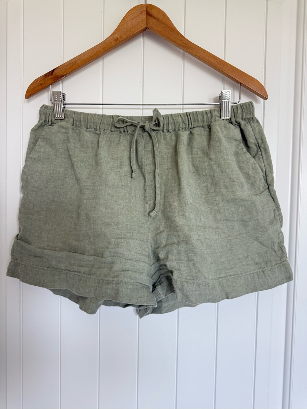 Mango Sage Green 100% Linen Drawstring Shorts Relaxed Fit Boho Summer Size M